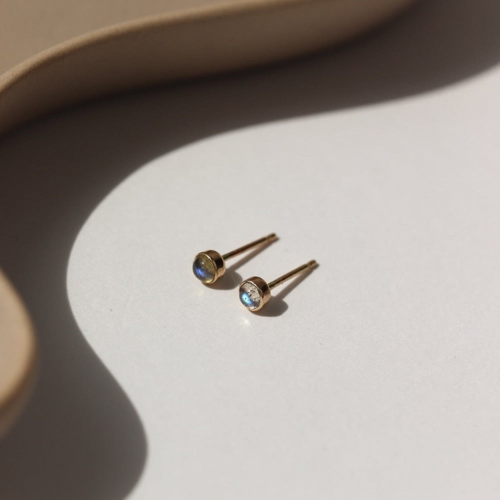 Labradorite Studs in 14k Gold