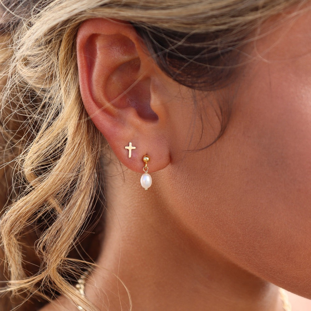 Model wearing 14k gold fill Pearla studs