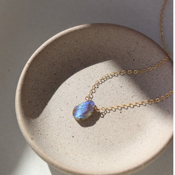 Labradorite Slice Necklace - Token Jewelry